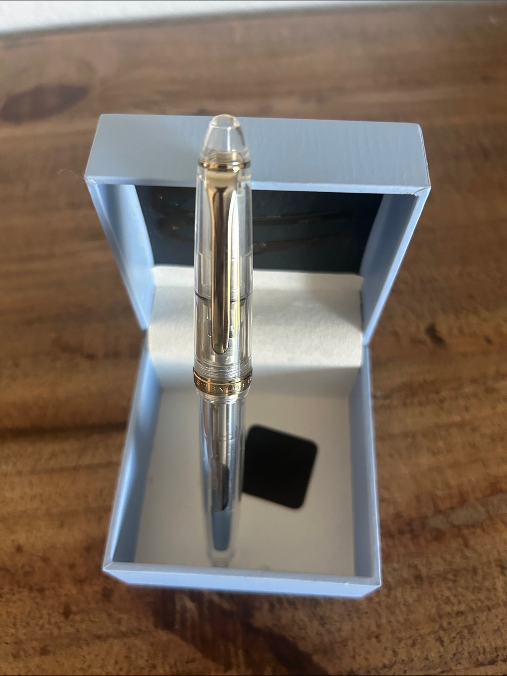 Clear Acrylic Fountain Pen with Gold Accents - Women Jewelry